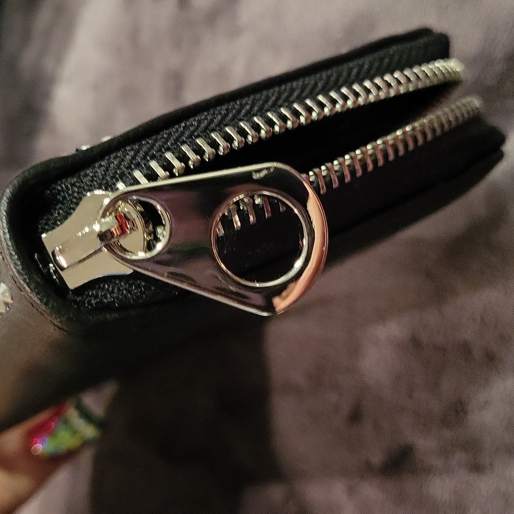 Rhinestone Wallet - Picture 4 of 7